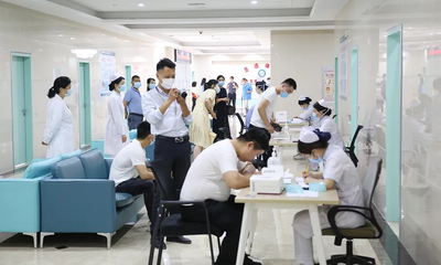 河南圣德醫院圓滿完成信陽市“兩會”人員核酸檢測任務